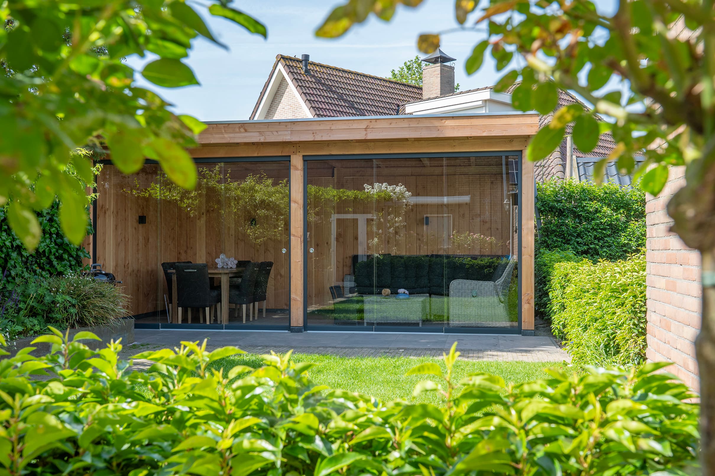 Timber veranda with posts fixed using Cobblit