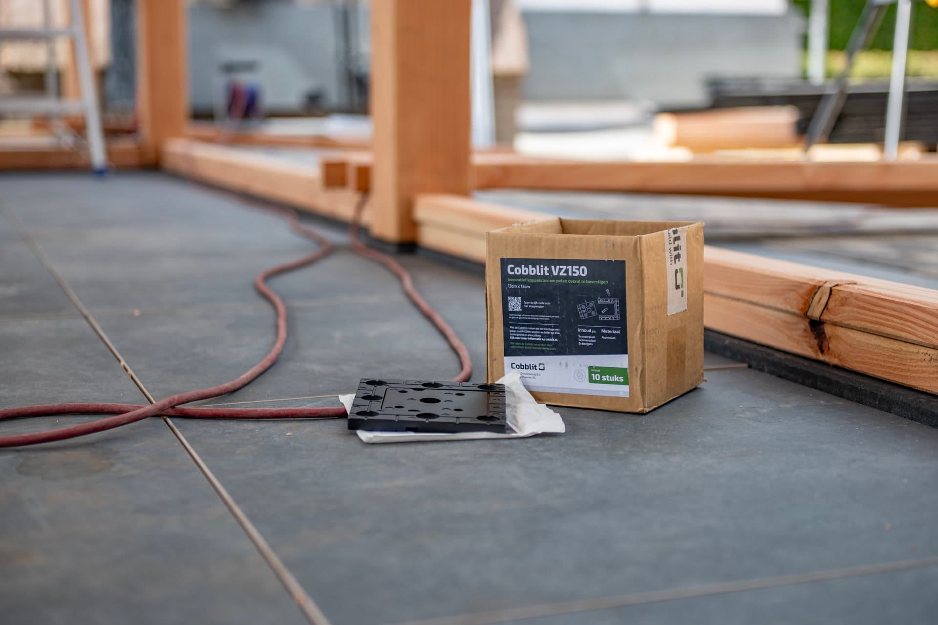 Veranda under construction with Cobblit VZ-150 and connector